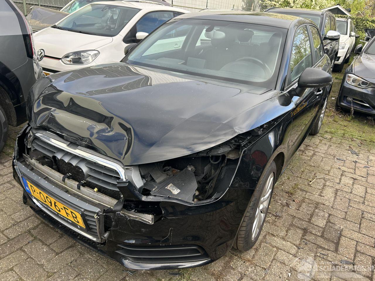 Audi A1 1.2 TFSI  Attraction  5 drs