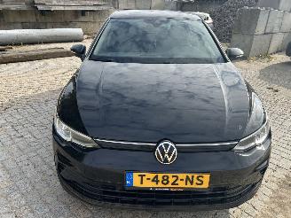Volkswagen Golf 1.0 e TSI  Automaat  5 Drs picture 2