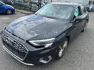 krockskadad bil auto Audi A3 Sedan Automaat 30 TFSI 2023/11