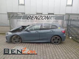 Coche siniestrado BMW 1-serie 1 serie (F40), Hatchback, 2019 118i 1.5 TwinPower 12V 2021/10
