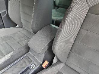 Volkswagen Golf 1.5 TSI Comfortline Navi Clima Cruise picture 29