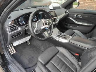 BMW 3-serie Touring 320e M-Pakket Aut. picture 8