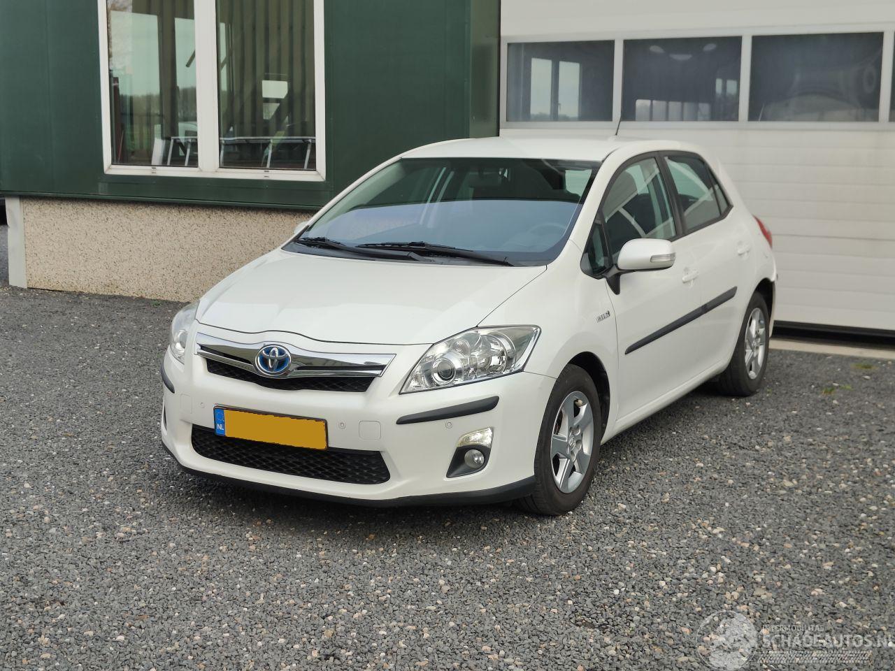 Toyota Auris 1.8 Full Hybrid Aspiration Aut.