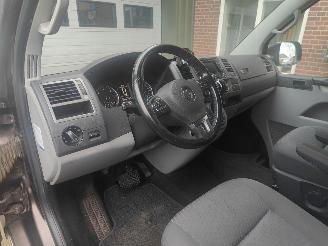 Volkswagen Transporter 2.0 TDI L2H1 DC Comfortline Aut. picture 8