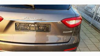 Maserati Levante Levante, SUV, 2016 3.0 S Biturbo V6 24V picture 11