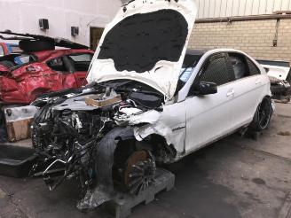 demontáž osobní automobily Mercedes C-klasse C (W204), Sedan, 2007 / 2014 6.2 C-63 AMG V8 32V 2012