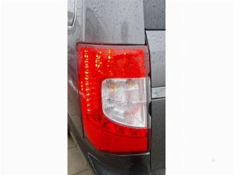 Lancia Voyager Voyager (RT), MPV, 2011 / 2014 2.8 CRD 16V picture 14