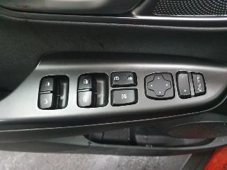 Hyundai Kona Premium 64kWh picture 16