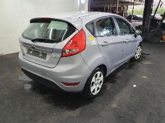 Ford Fiesta  picture 6