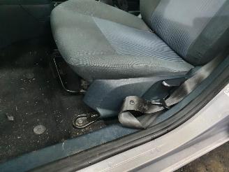 Ford Fiesta  picture 9