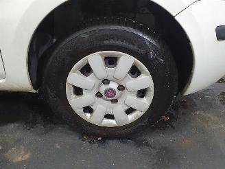 Fiat Panda 1.2 Edizione Cool picture 18