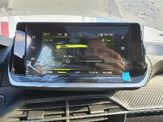 Peugeot 2008 P24E 1.2P Aut. picture 25