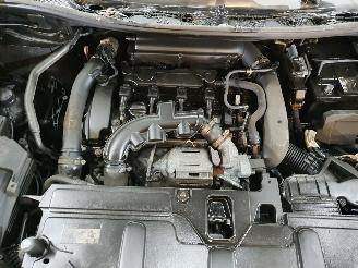 Peugeot 3008 P84E GT 1.6P Aut. picture 37