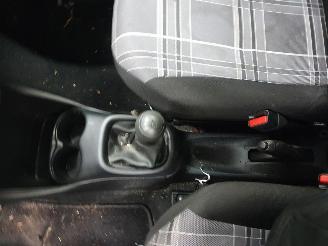 Peugeot 108 Euro 6 picture 17