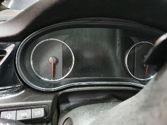 Opel Insignia T68 Grand Sport 1.6 Diesel picture 13