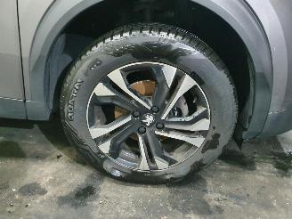 Peugeot 2008 P24E 1.2 PT Business Line Allure picture 12