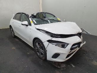 demontáž osobní automobily Mercedes A-klasse 177 A160 Avantgarde 2019/1