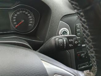 Ford Mondeo 1.6 TDCI Eco Titanium picture 33