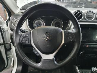 Suzuki Vitara 1.4 BoosterJet 140pk picture 24