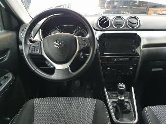 Suzuki Vitara 1.4 BoosterJet 140pk picture 11