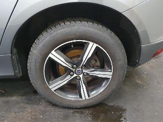 Volvo Xc-60 2.0 D4 FWD R-Design Momentum picture 18