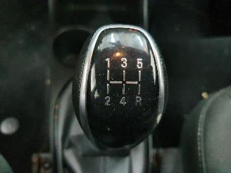 Opel Karl 1.0 EcoFlex 120 Jaar Edition picture 14