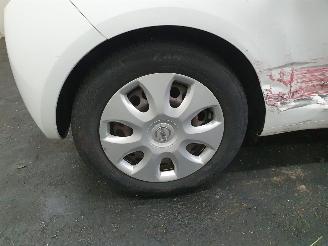 Opel Adam  picture 15