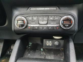 Ford Kuga DFK 2.5 PHEV ST-Line picture 15