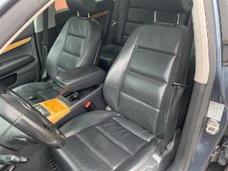 Audi A6 avant 4.2 V8 QUATTRO 334pk picture 10