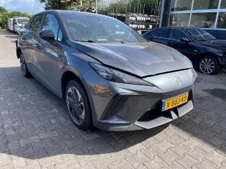 MG 4 Electric, Hatchback, 2022 Comfort, Luxury 64 kWh picture 2