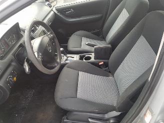 Mercedes A-klasse W169 Zilver 761 Onderdelen Deur Motorkap picture 10