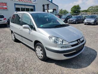 Peugeot 807 Zilver EZR 2.2 HDI Onderdelen 20LM24 Bak picture 3