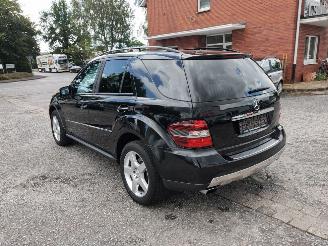 Mercedes M-klasse 320 CDI Onderdelen Zwart C197 Motor picture 8