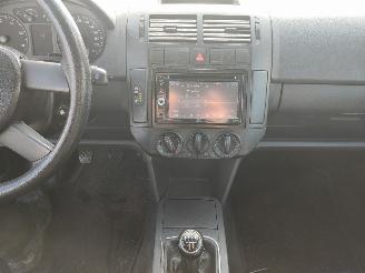 Volkswagen Polo 9N 1.2 Schwarz LC9Z Onderdelen picture 11