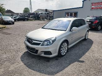 demontáž osobní automobily Opel Signum 1.9 CDTI Zilver Z157 Onderdelen Z19DTH Motor 2007/9