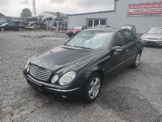 demontáž osobní automobily Mercedes E-klasse W211 220CDI Zwart C197 Onderdelen 646961 Motor 2005/3