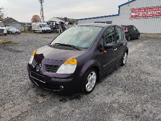 demontáž osobní automobily Renault Modus 1.6 16V Onderdelen Paars TED72 K4M794 Motor 2006/5