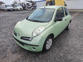 Auto da rottamare Nissan Micra K12 1.2 Groen D30 Onderdelen CR12DE Motor 2005/8