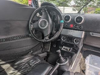 Audi TT 1.8 T picture 9