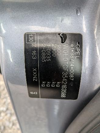 Opel Astra 1.7 CDTI picture 14