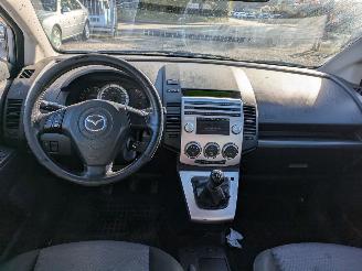 Mazda 5 1.8 picture 12