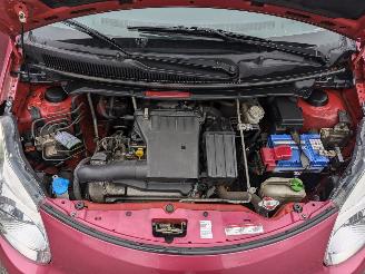 Suzuki Alto 1.0 picture 13