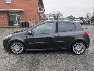 Renault Clio 1.6 picture 8
