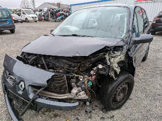 demontáž osobní automobily Renault Scenic 1.6 2009/4