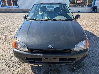 Toyota Starlet 1.3 picture 2