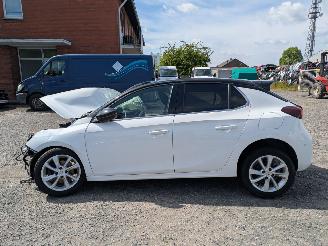 Opel Corsa 1.2 picture 8