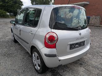 Renault Modus 1.6 picture 7
