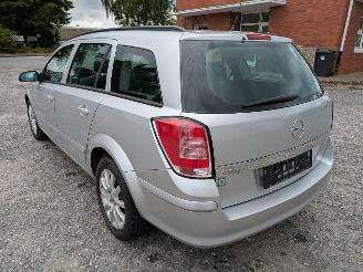 Opel Astra 1.6 picture 7