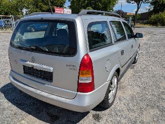 Opel Astra 1.6 picture 5