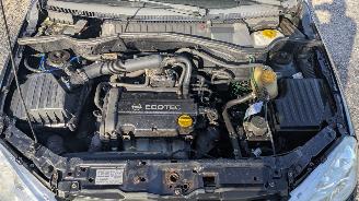 Opel Corsa 1.2 picture 14